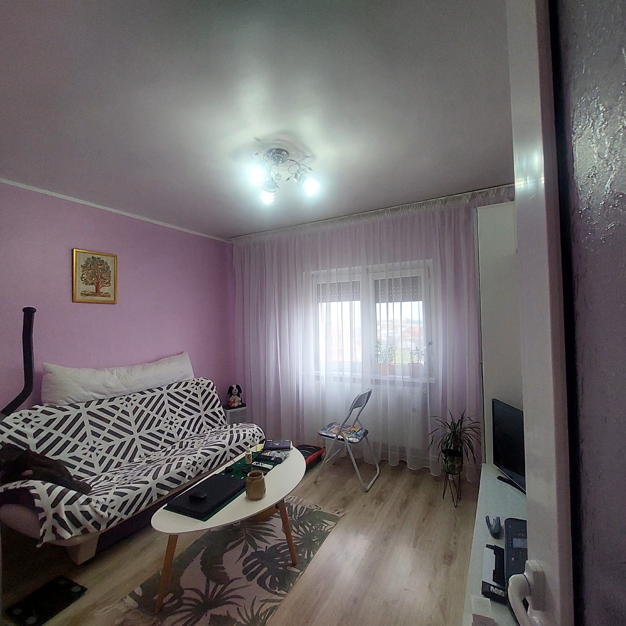 Apartament spatios Micro 17
